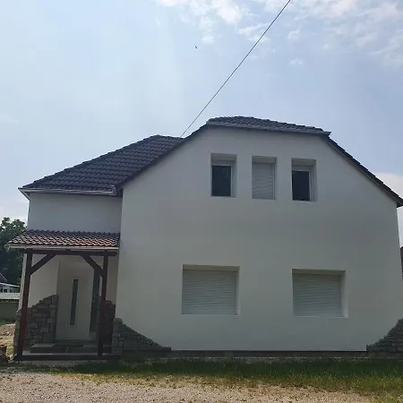 Apartman Sóstó *